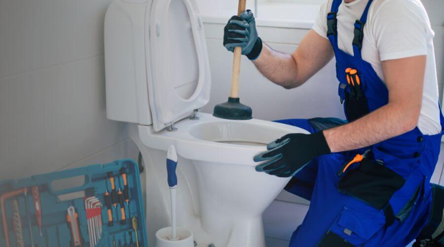 Local expert plumbing services in Wingate, IN